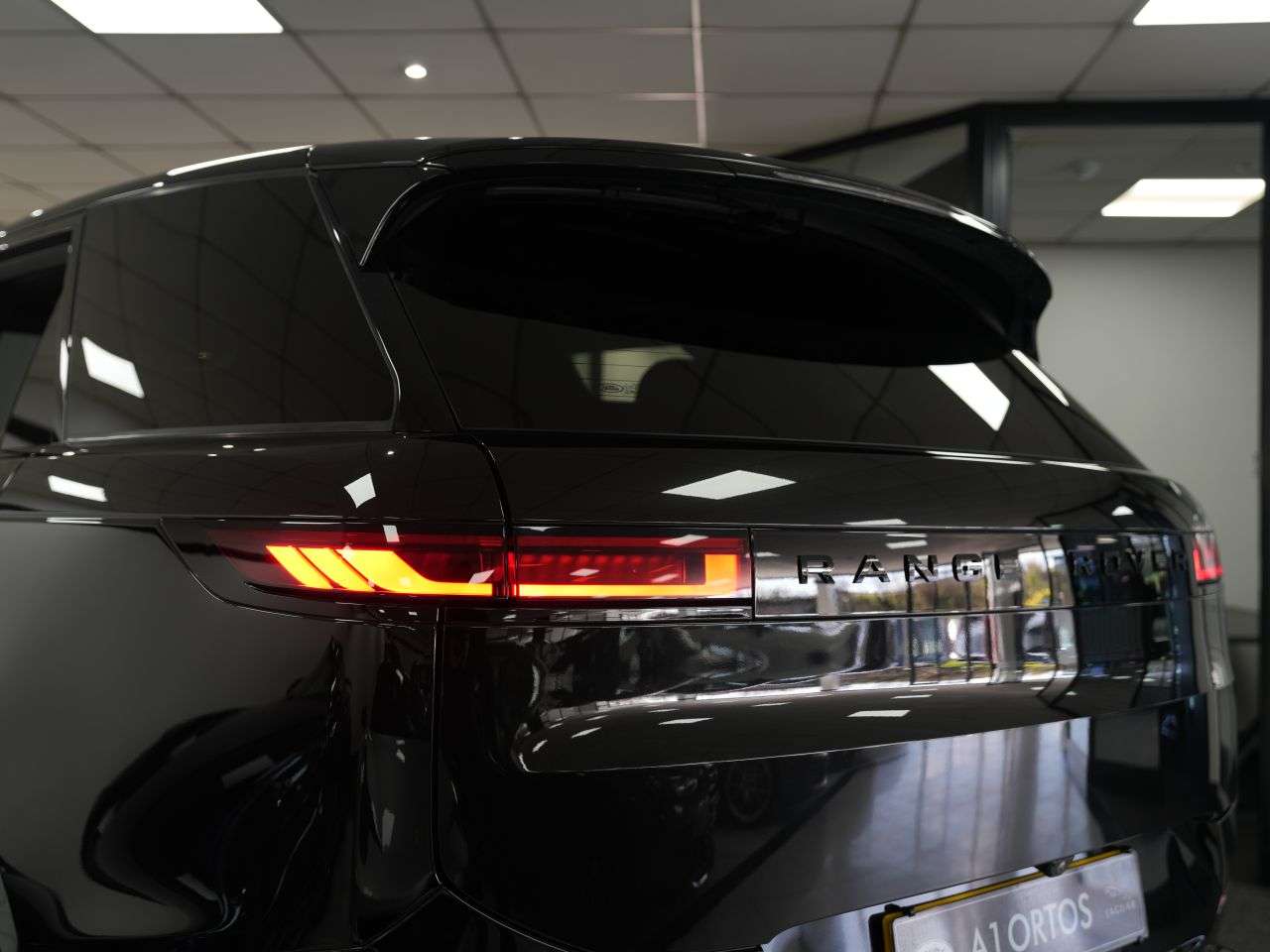 2023 LAND ROVER RANGE ROVER SPORT 2023 LAND ROVER RANGE ROVER SPORT