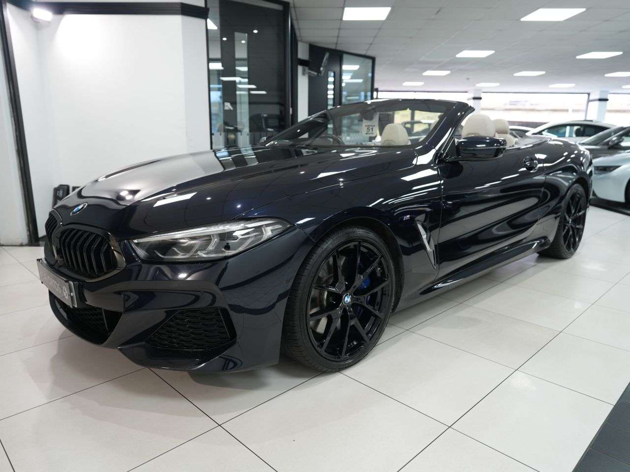 A 2019 BMW 8 SERIES 3.0 840i Convertible 2dr Petrol Steptronic Euro 6 (s/s) (340 ps) GORGEOUS S A 2019 BMW 8 SERIES 3.0 840i Convertible 2dr Petrol Steptronic Euro 6 (s/s) (340 ps) GORGEOUS S