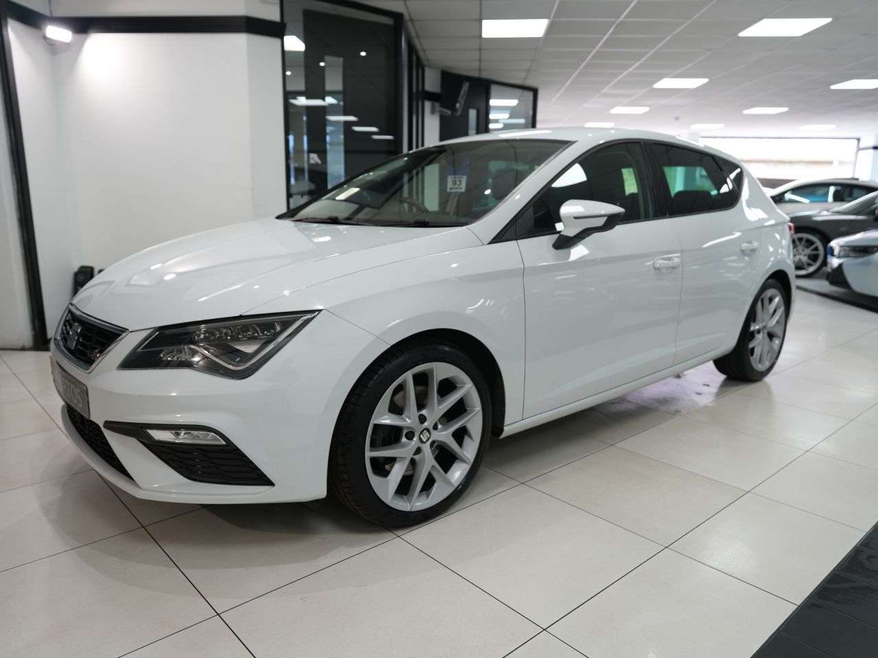 A 2019 SEAT LEON 2.0 TDI FR Technology Hatchback 5dr Diesel Manual Euro 6 (s/s) (184 ps) BE A 2019 SEAT LEON 2.0 TDI FR Technology Hatchback 5dr Diesel Manual Euro 6 (s/s) (184 ps) BE