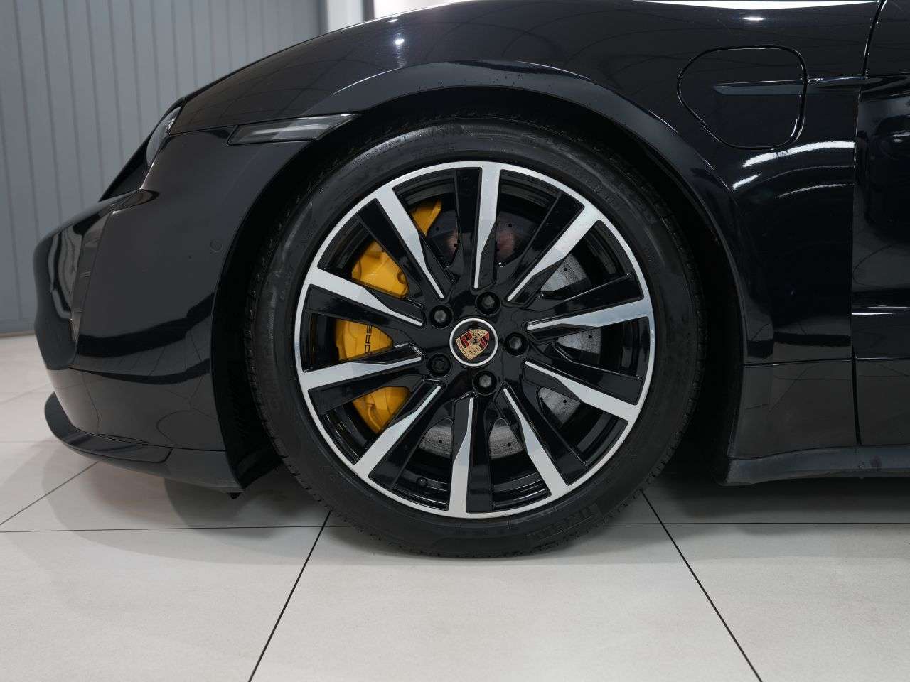 2020 PORSCHE TAYCAN 2020 PORSCHE TAYCAN
