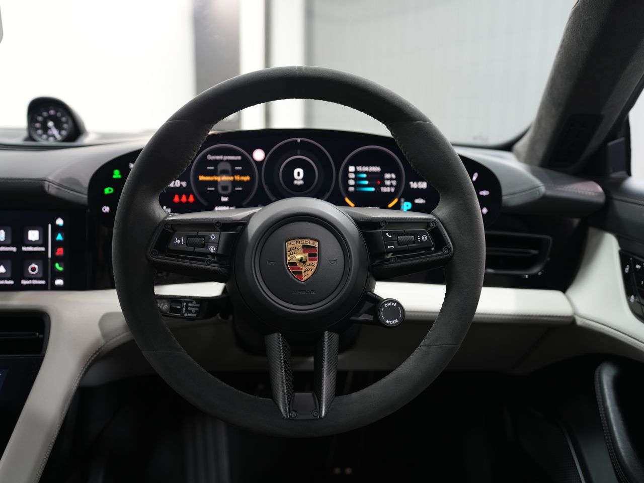2020 PORSCHE TAYCAN 2020 PORSCHE TAYCAN