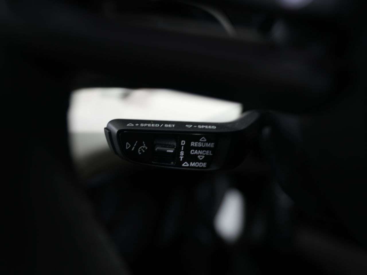 2020 PORSCHE TAYCAN 2020 PORSCHE TAYCAN