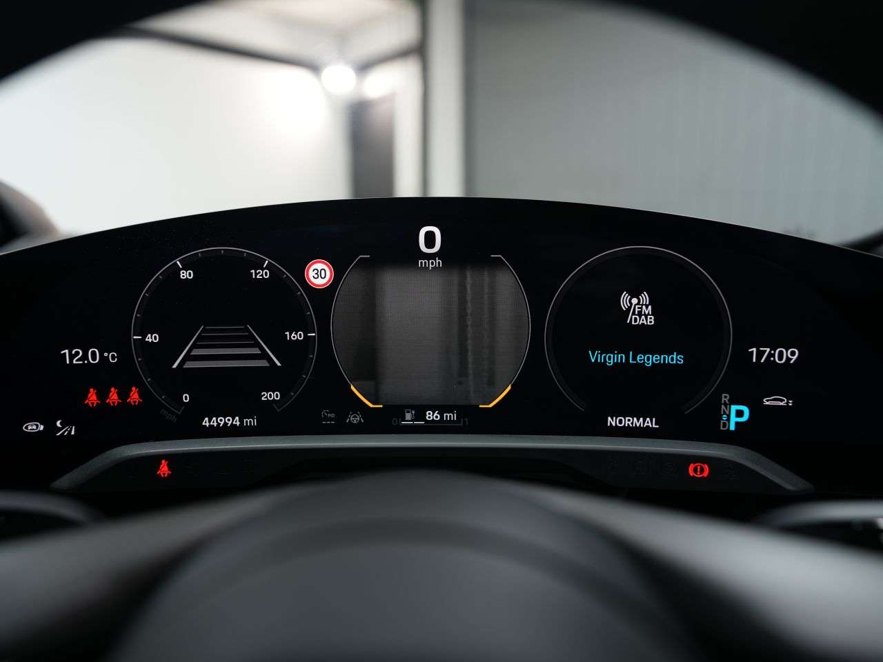 2020 PORSCHE TAYCAN 2020 PORSCHE TAYCAN