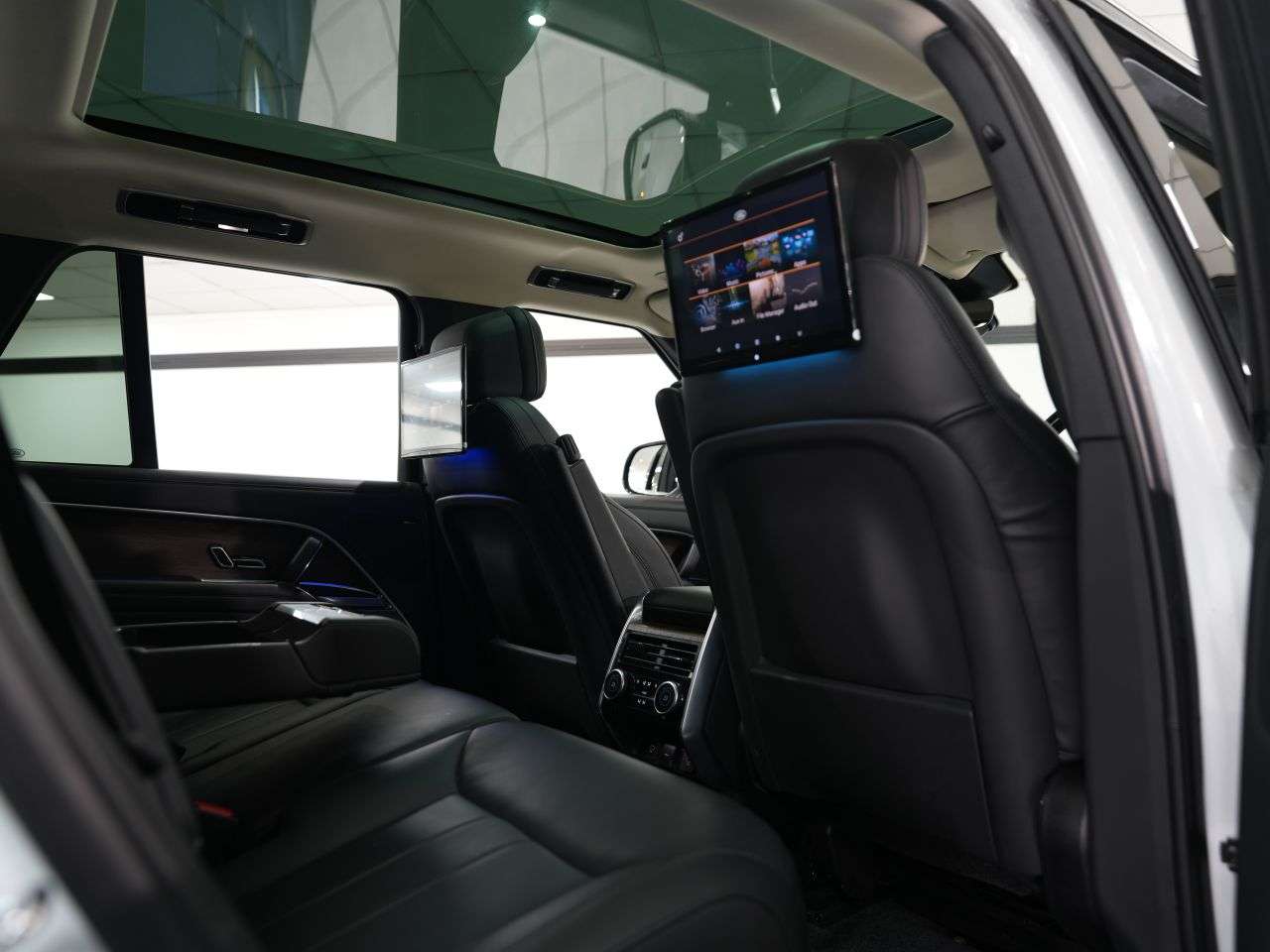 2023 LAND ROVER RANGE ROVER 2023 LAND ROVER RANGE ROVER