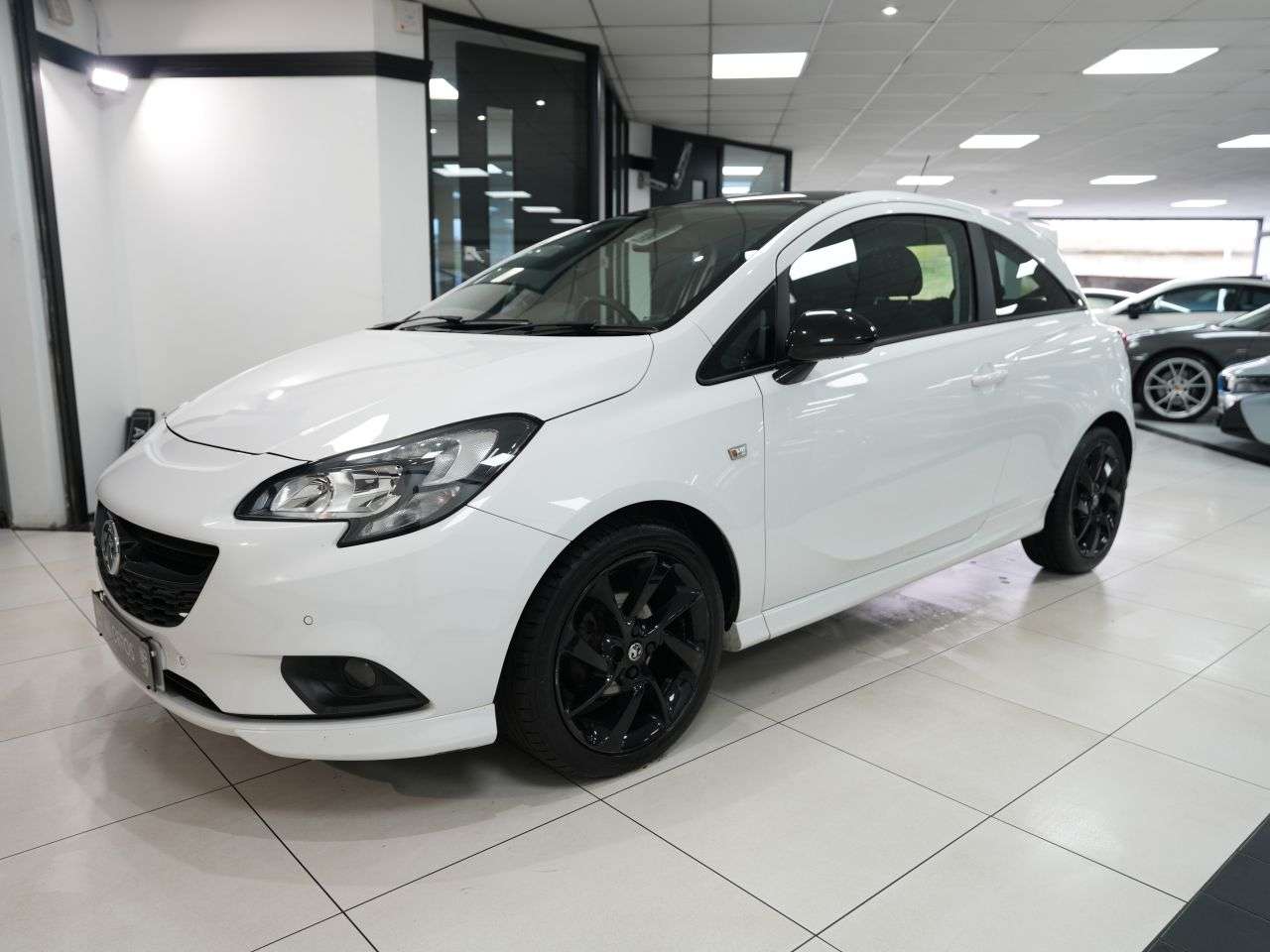 A 2018 VAUXHALL CORSA 1.4i ecoTEC SRi VX Line Nav Black Hatchback 3dr Petrol Manual Euro 6 (90 ps A 2018 VAUXHALL CORSA 1.4i ecoTEC SRi VX Line Nav Black Hatchback 3dr Petrol Manual Euro 6 (90 ps