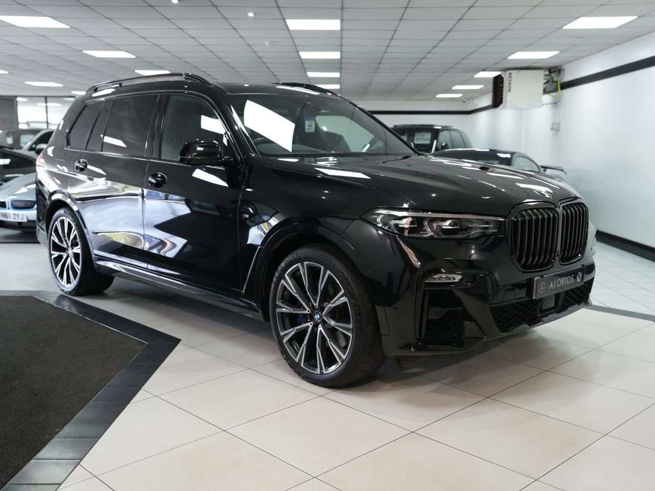 A 2021 BMW X7 4.4 M50i V8 SUV 5dr Petrol Auto xDrive Euro 6 (s/s) (530 ps) IMPECCABLE X7 A 2021 BMW X7 4.4 M50i V8 SUV 5dr Petrol Auto xDrive Euro 6 (s/s) (530 ps) IMPECCABLE X7