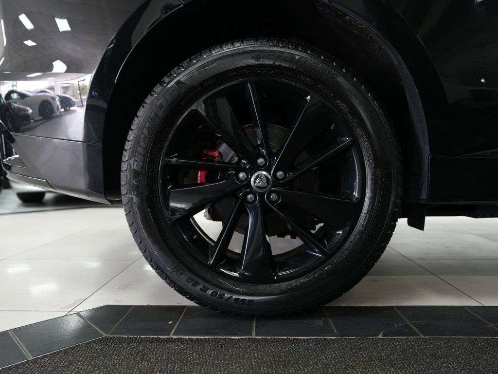 2022 JAGUAR F-PACE 2022 JAGUAR F-PACE