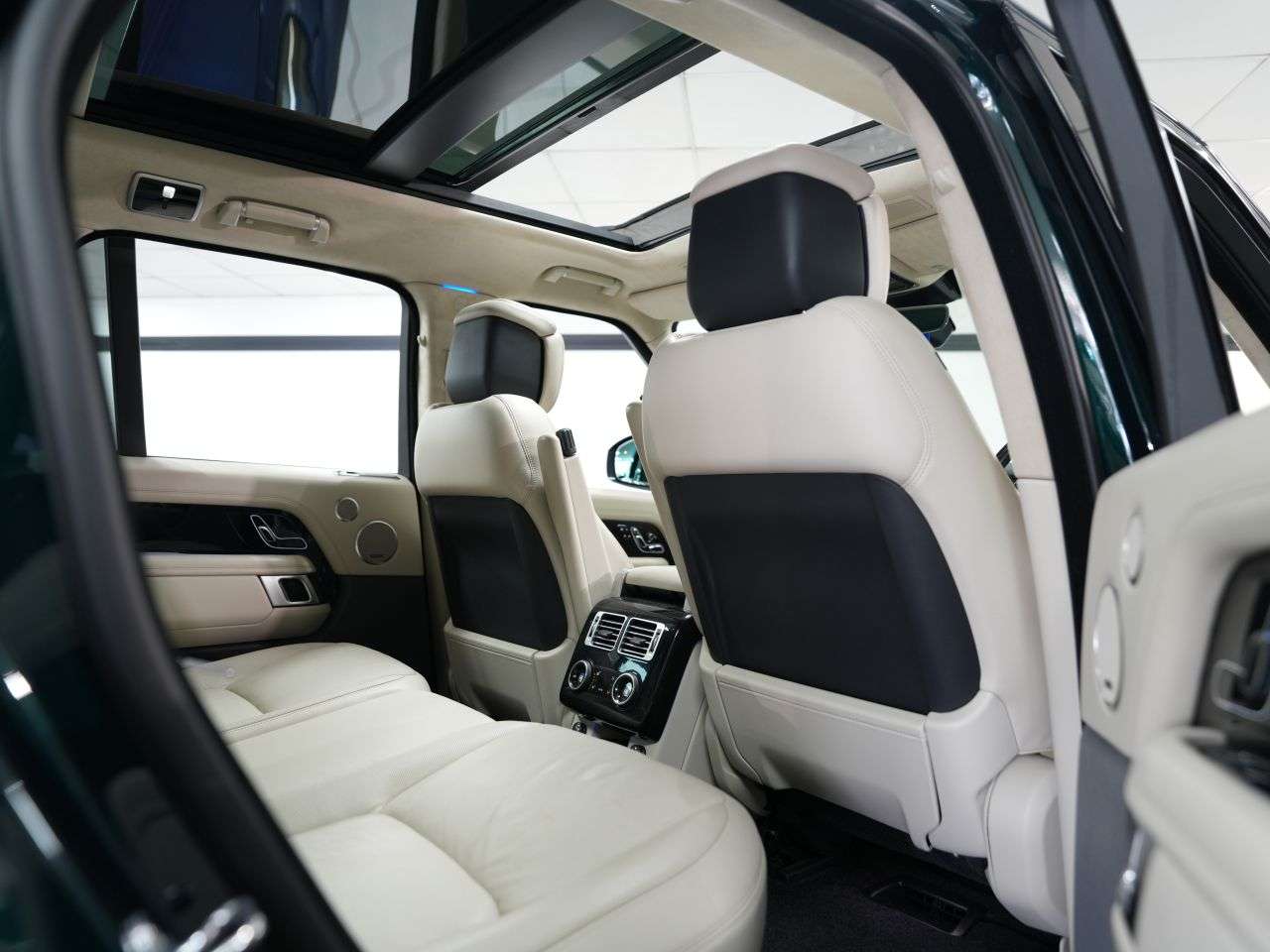 2021 LAND ROVER RANGE ROVER 2021 LAND ROVER RANGE ROVER