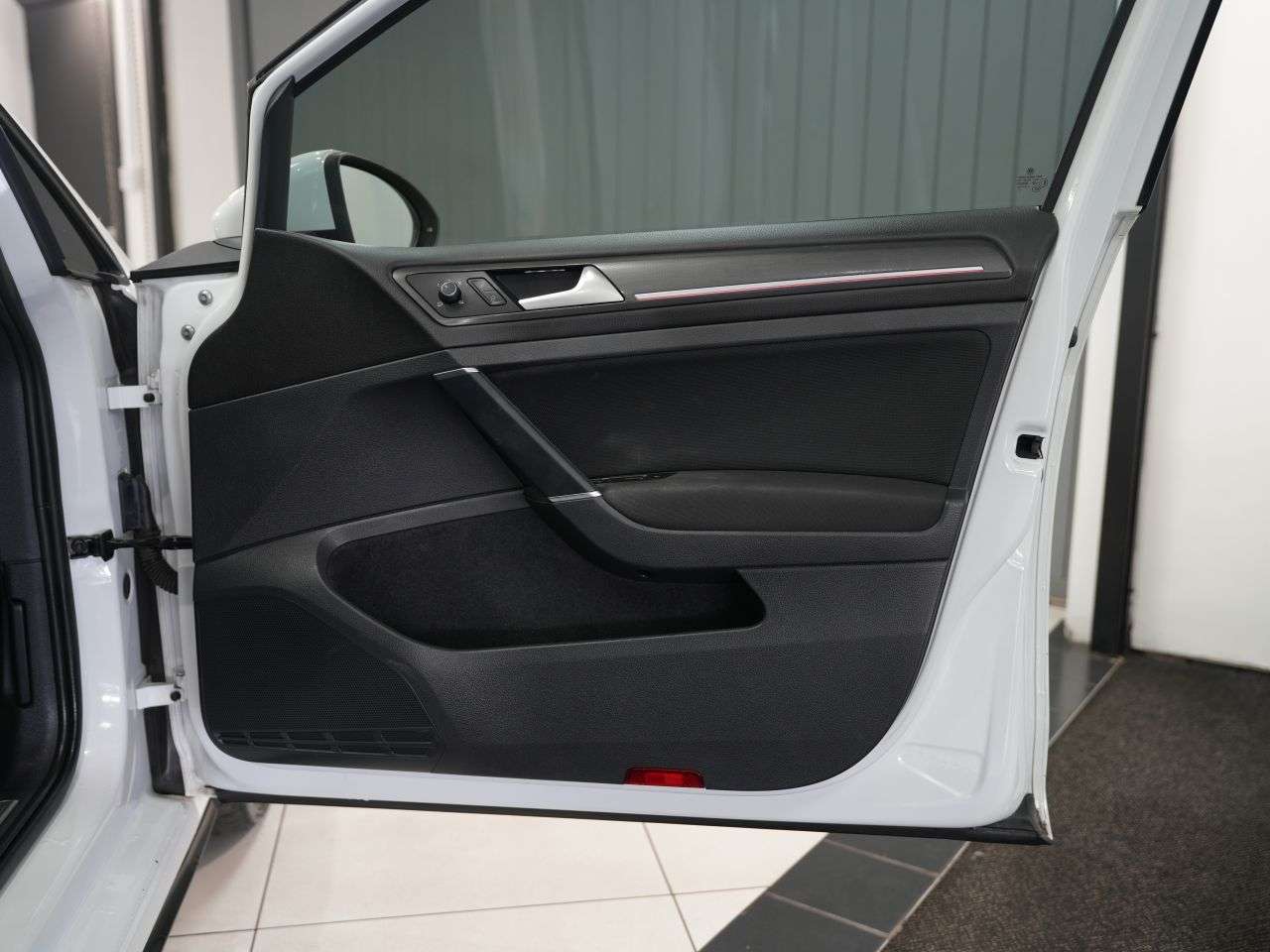 2020 VOLKSWAGEN GOLF 2020 VOLKSWAGEN GOLF