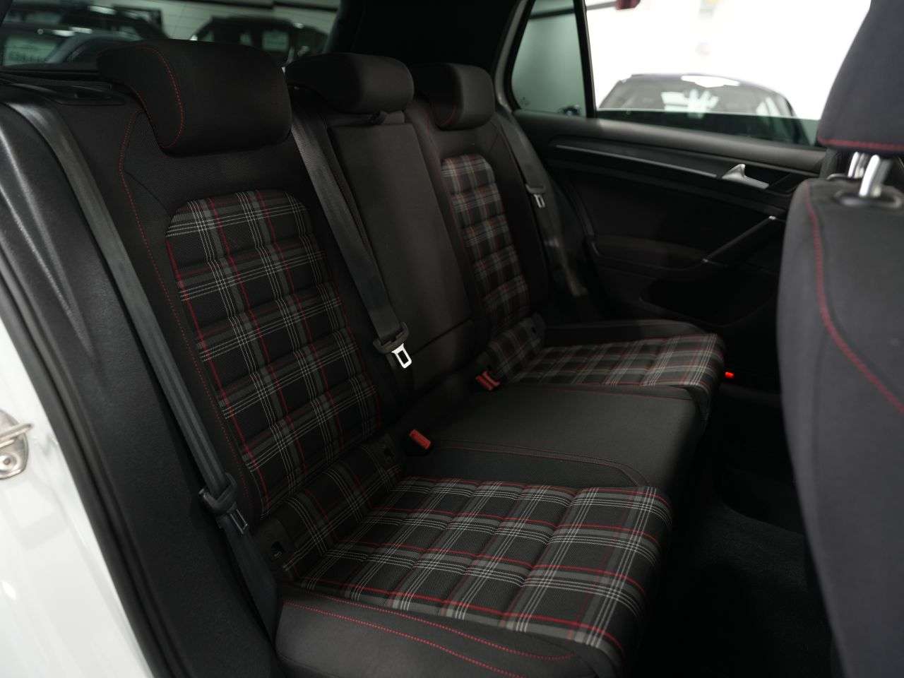 2020 VOLKSWAGEN GOLF 2020 VOLKSWAGEN GOLF
