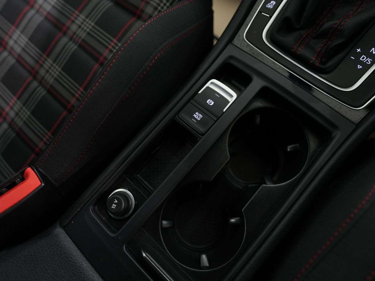 2020 VOLKSWAGEN GOLF 2020 VOLKSWAGEN GOLF