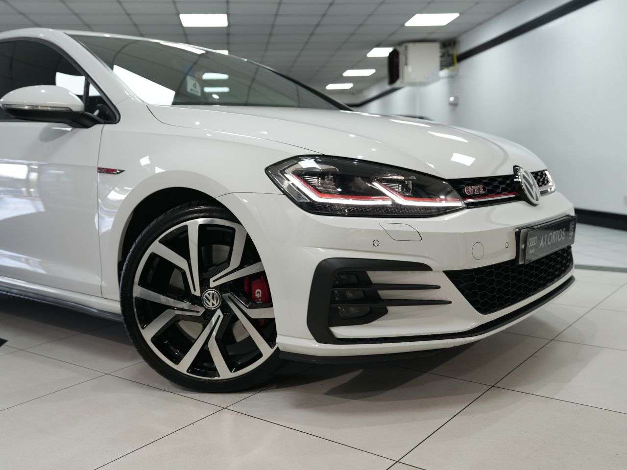2020 VOLKSWAGEN GOLF 2020 VOLKSWAGEN GOLF