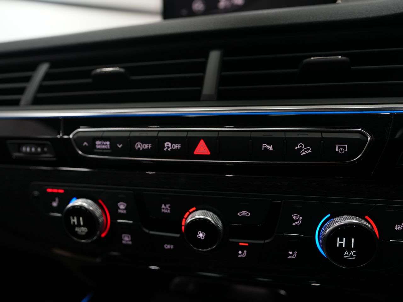 2019 AUDI Q7 2019 AUDI Q7