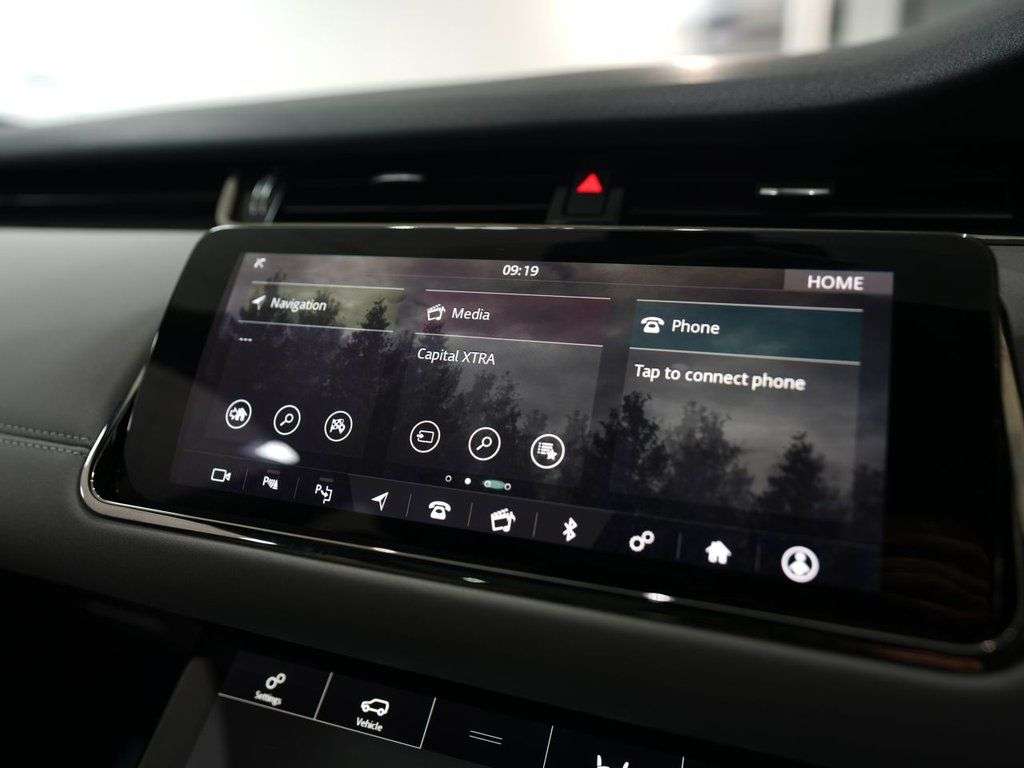 2020 LAND ROVER RANGE ROVER EVOQUE 2020 LAND ROVER RANGE ROVER EVOQUE