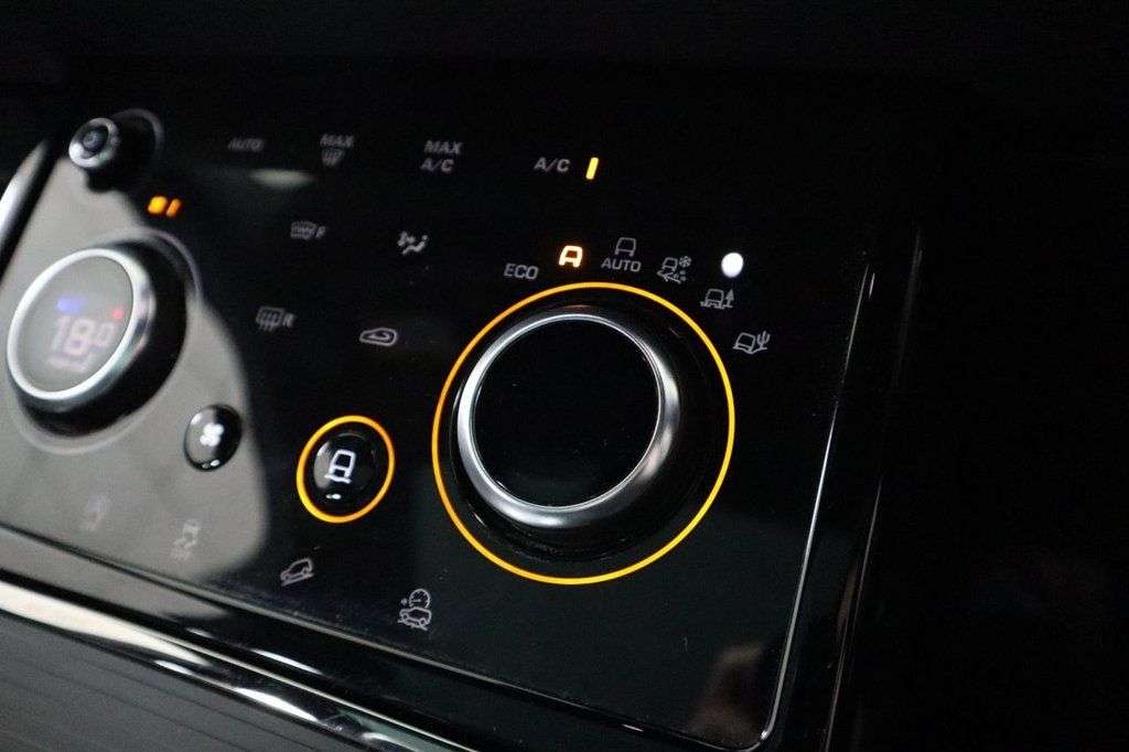 2022 LAND ROVER RANGE ROVER EVOQUE 2022 LAND ROVER RANGE ROVER EVOQUE