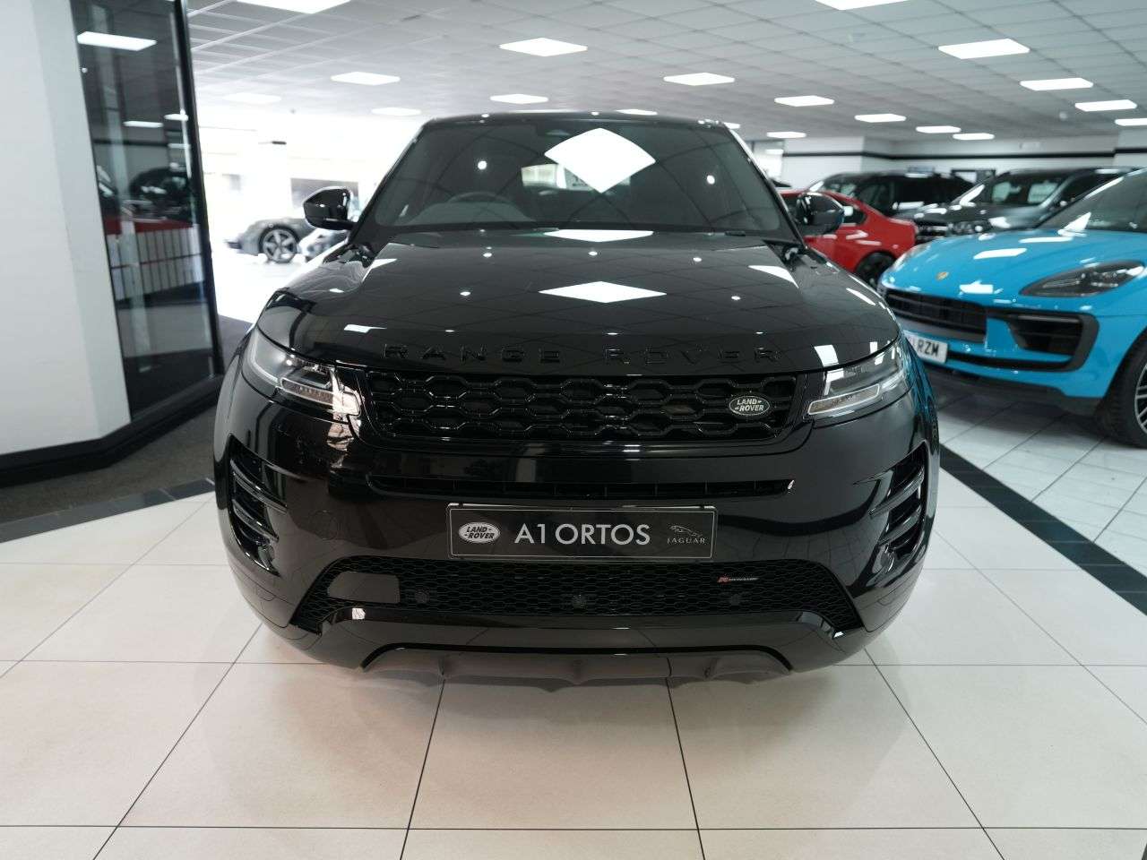 A 2022 LAND ROVER RANGE ROVER EVOQUE 2.0 D200 MHEV Edition SUV 5dr Diesel Auto 4WD Euro 6 (s/s) (204 ps) 1 OWNER A 2022 LAND ROVER RANGE ROVER EVOQUE 2.0 D200 MHEV Edition SUV 5dr Diesel Auto 4WD Euro 6 (s/s) (204 ps) 1 OWNER