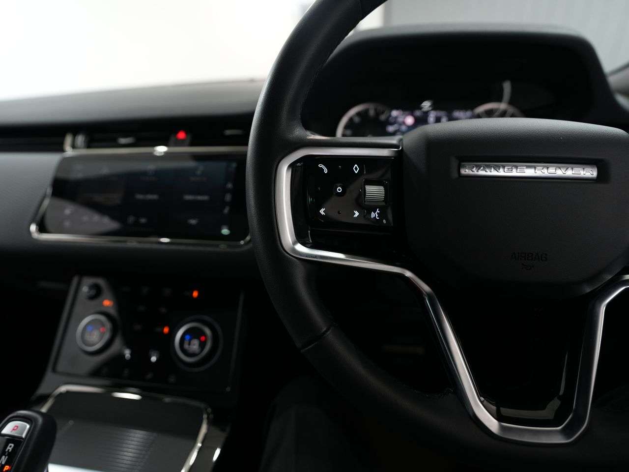 2022 LAND ROVER RANGE ROVER EVOQUE 2022 LAND ROVER RANGE ROVER EVOQUE
