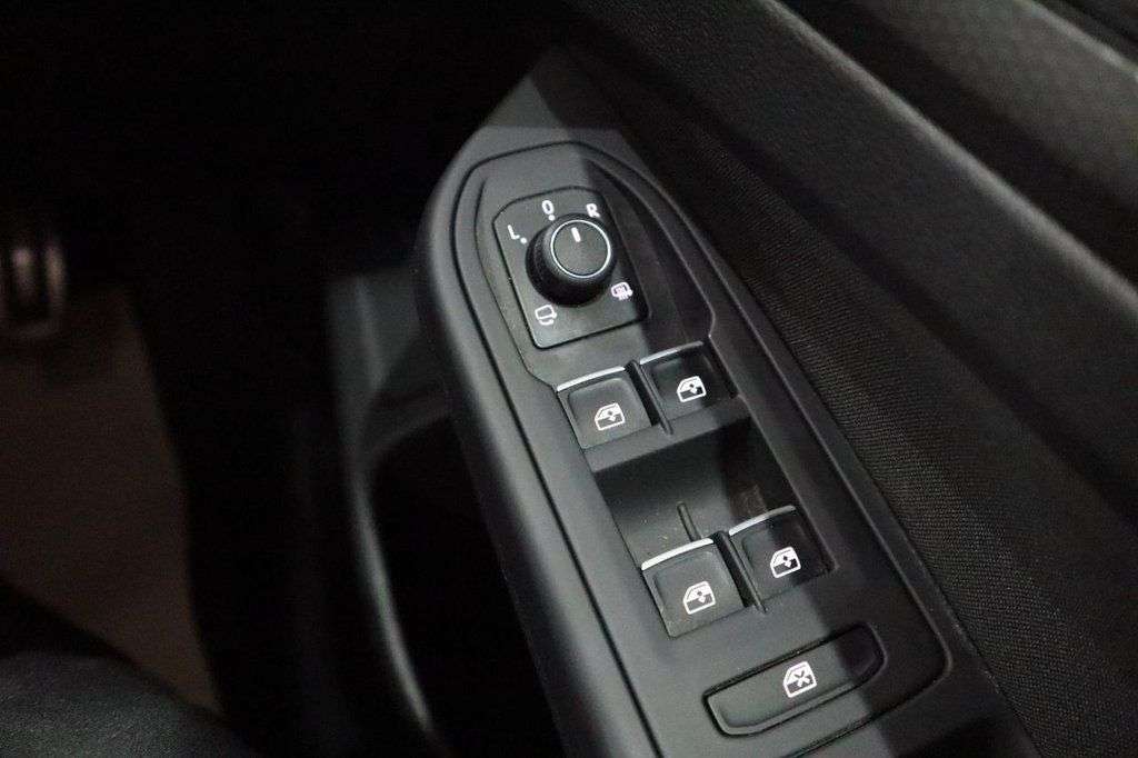 2020 VOLKSWAGEN GOLF 2020 VOLKSWAGEN GOLF