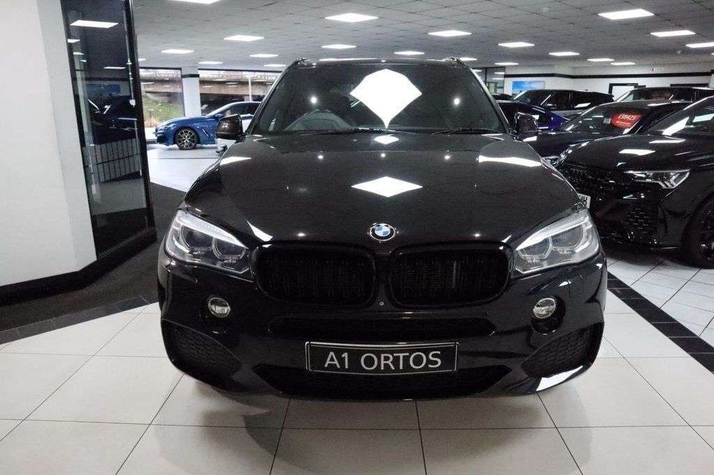 A 2018 BMW X5 3.0 30d M Sport SUV 5dr Diesel Auto xDrive Euro 6 (s/s) (258 ps) ONE FORMER A 2018 BMW X5 3.0 30d M Sport SUV 5dr Diesel Auto xDrive Euro 6 (s/s) (258 ps) ONE FORMER