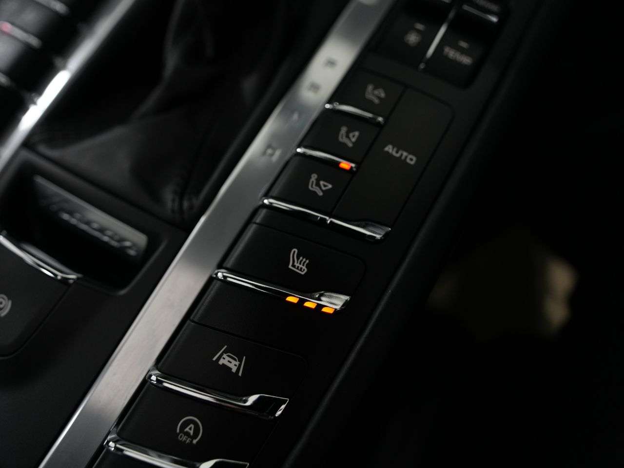 2019 PORSCHE MACAN 2019 PORSCHE MACAN