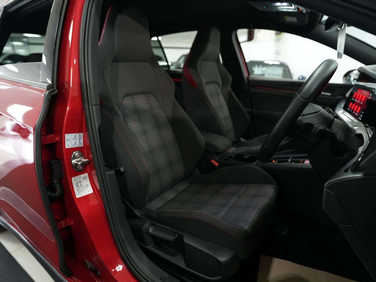 2021 VOLKSWAGEN GOLF 2021 VOLKSWAGEN GOLF