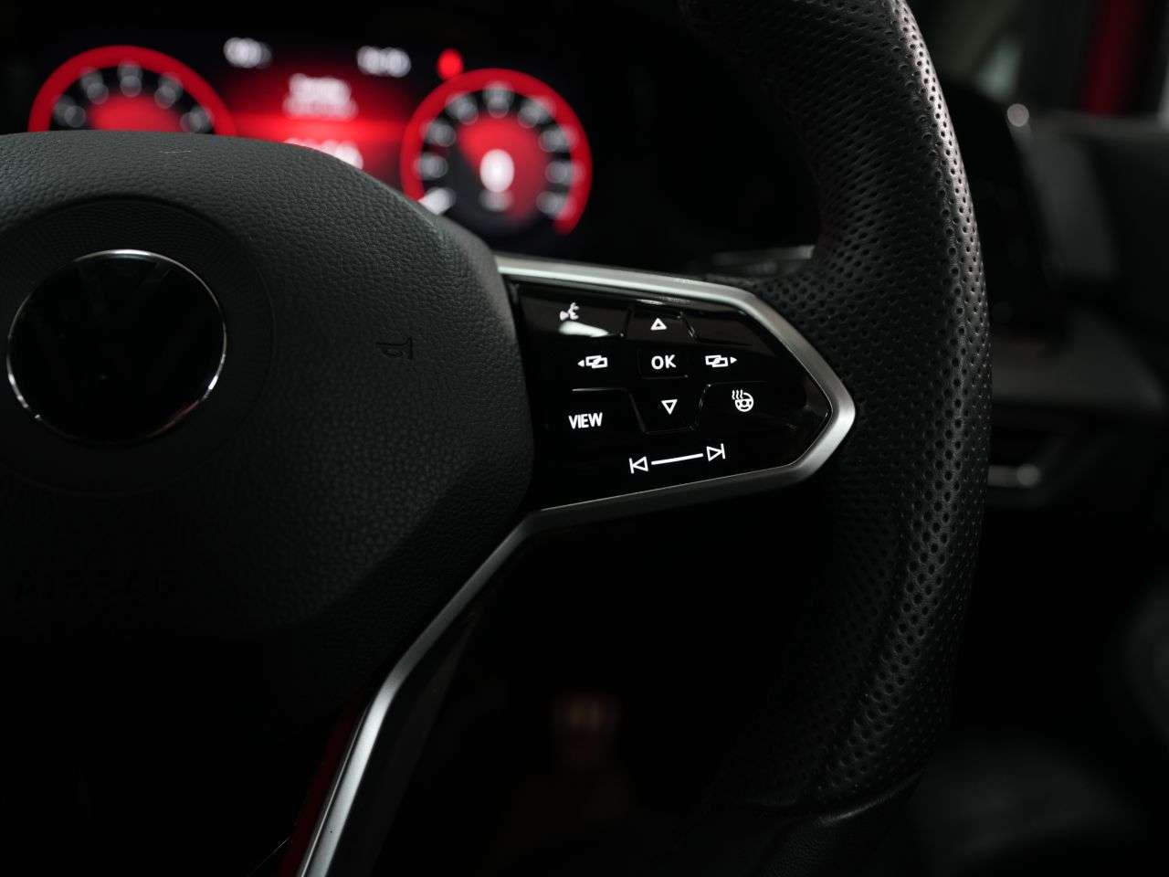 2021 VOLKSWAGEN GOLF 2021 VOLKSWAGEN GOLF