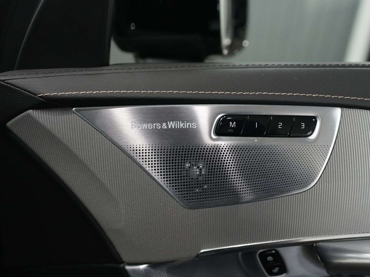 2022 VOLVO XC90 2022 VOLVO XC90