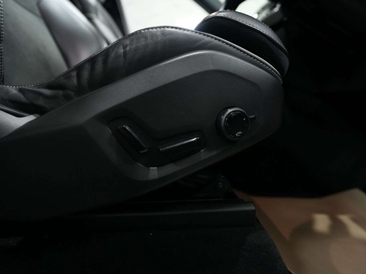 2022 VOLVO XC90 2022 VOLVO XC90