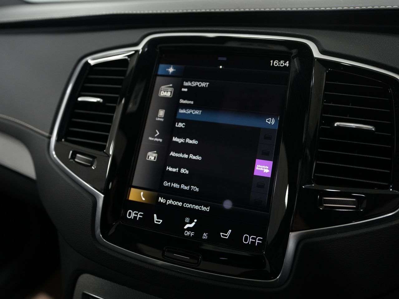 2022 VOLVO XC90 2022 VOLVO XC90