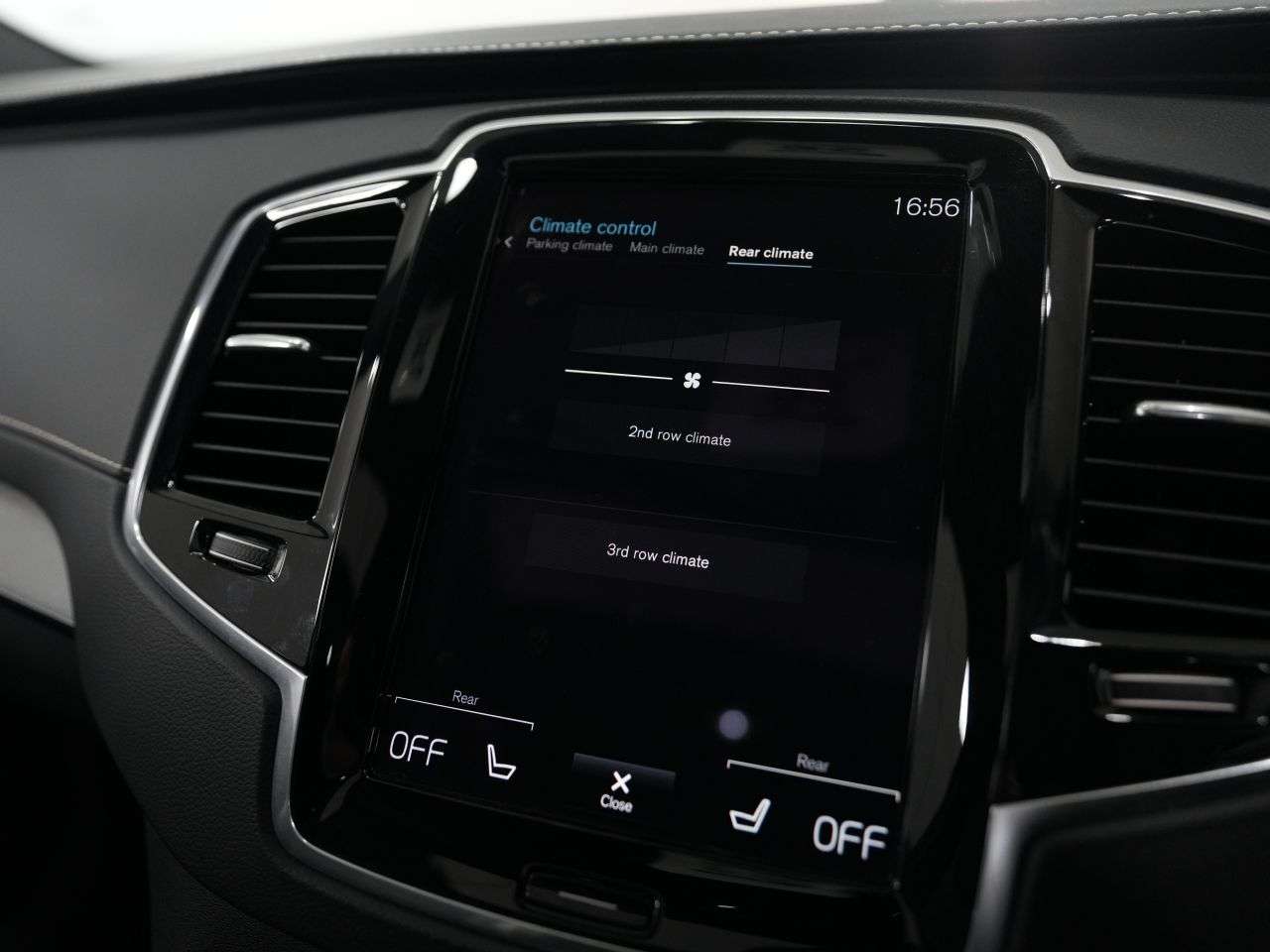 2022 VOLVO XC90 2022 VOLVO XC90