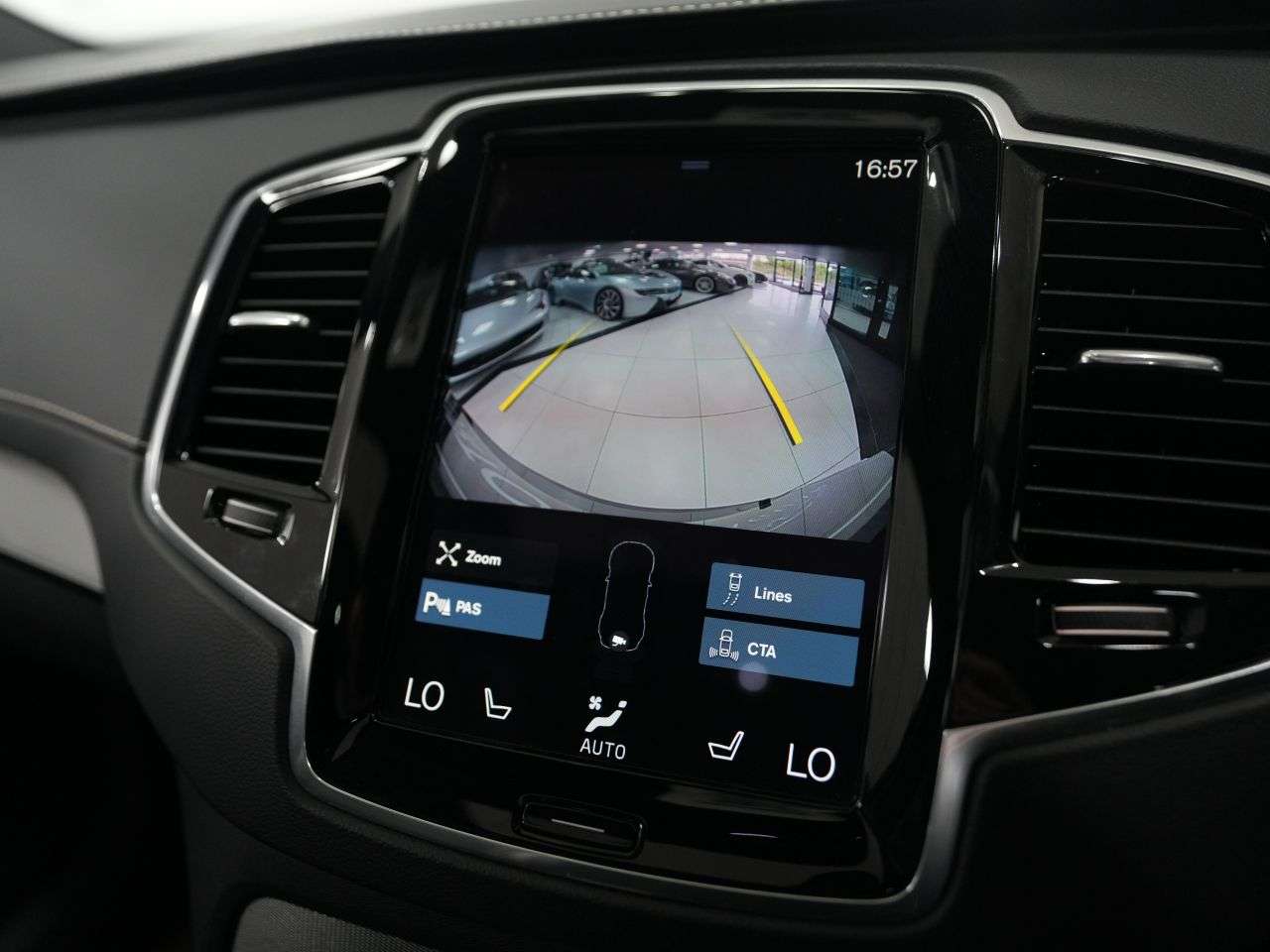 2022 VOLVO XC90 2022 VOLVO XC90