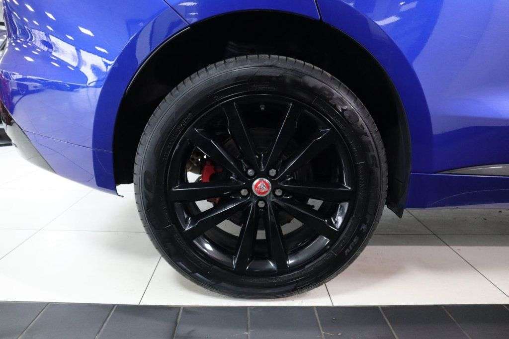 2019 JAGUAR F-PACE 2019 JAGUAR F-PACE