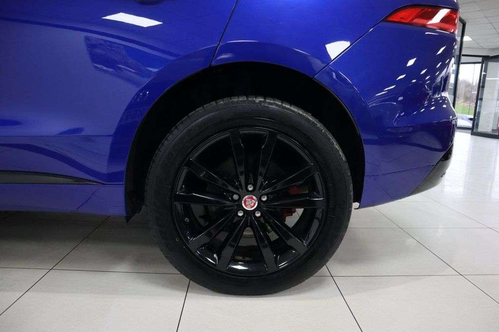 2019 JAGUAR F-PACE 2019 JAGUAR F-PACE