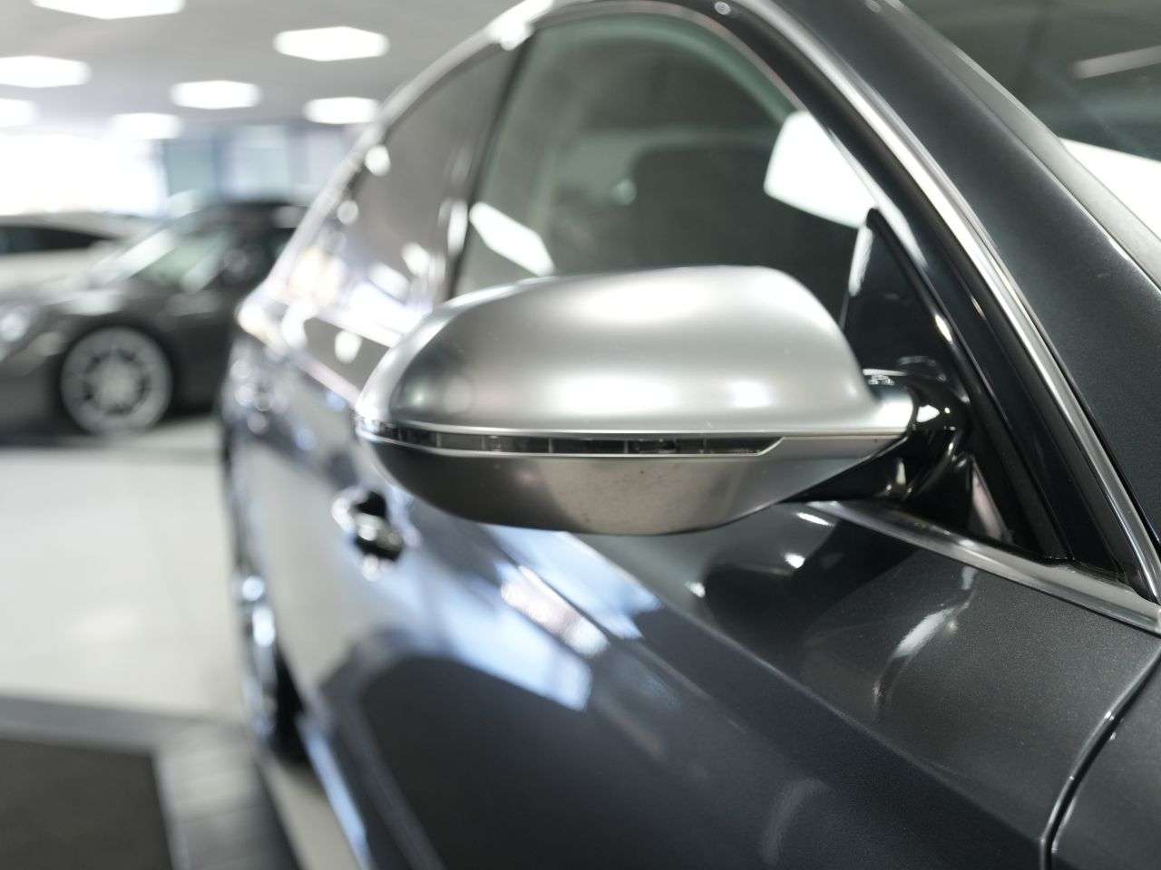 2015 AUDI S8 2015 AUDI S8