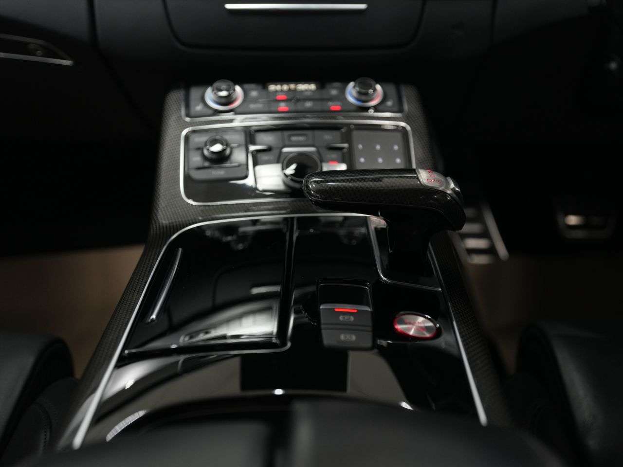 2015 AUDI S8 2015 AUDI S8