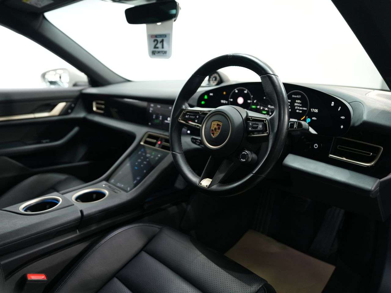 2022 PORSCHE TAYCAN 2022 PORSCHE TAYCAN