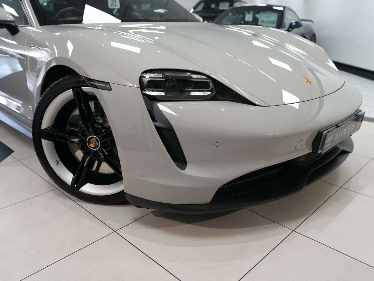 2022 PORSCHE TAYCAN 2022 PORSCHE TAYCAN