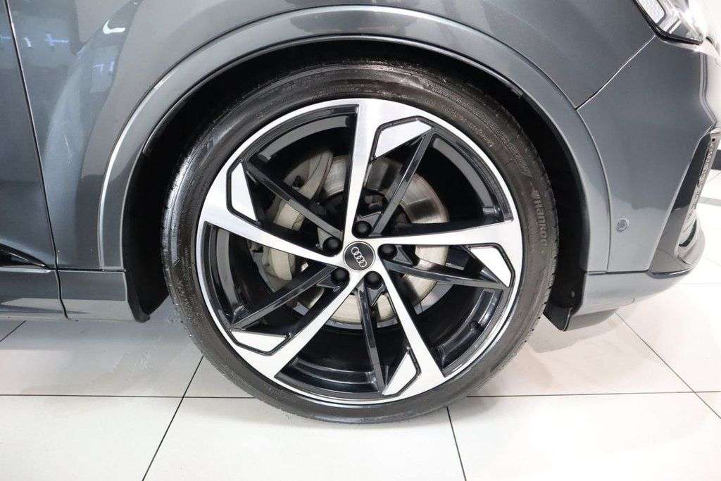 2022 AUDI Q7 2022 AUDI Q7