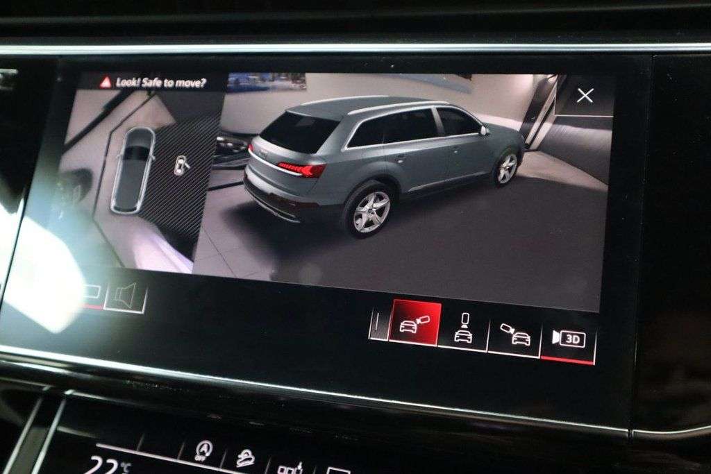 2022 AUDI Q7 2022 AUDI Q7