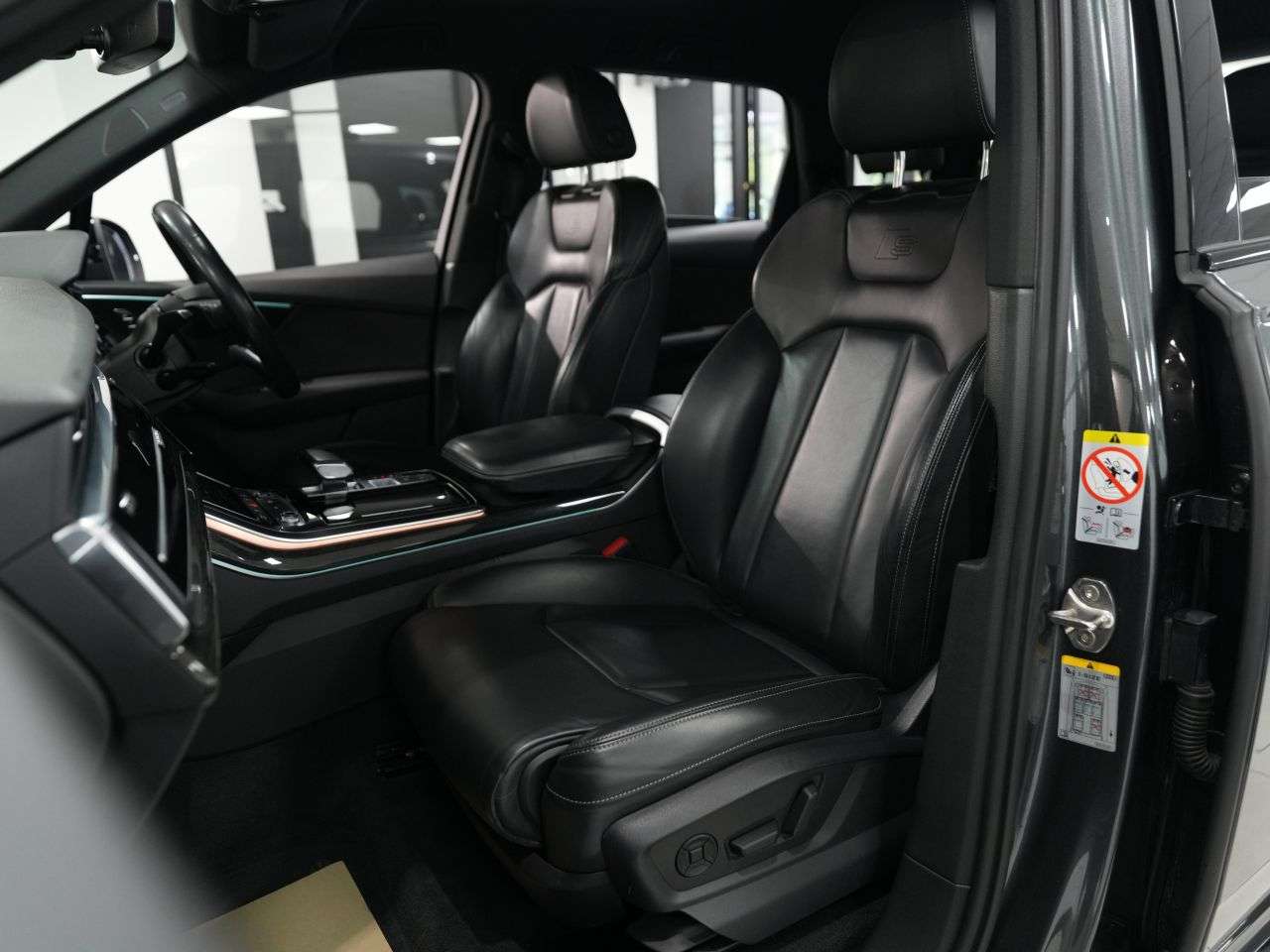 2022 AUDI Q7 2022 AUDI Q7