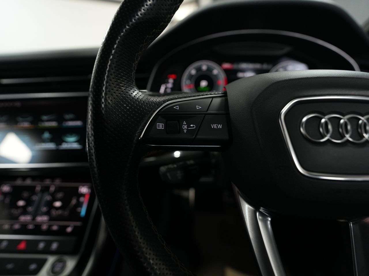 2022 AUDI Q7 2022 AUDI Q7