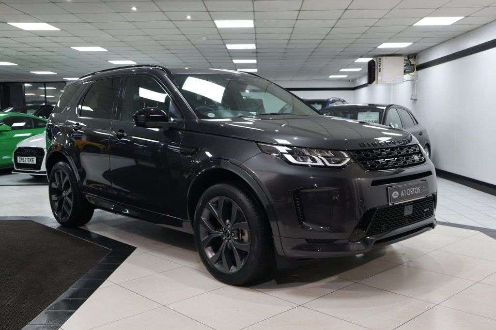 A 2022 LAND ROVER DISCOVERY SPORT 2.0 D200 MHEV Urban Edition SUV 5dr Diesel Auto 4WD Euro 6 (s/s) (204 ps) O A 2022 LAND ROVER DISCOVERY SPORT 2.0 D200 MHEV Urban Edition SUV 5dr Diesel Auto 4WD Euro 6 (s/s) (204 ps) O
