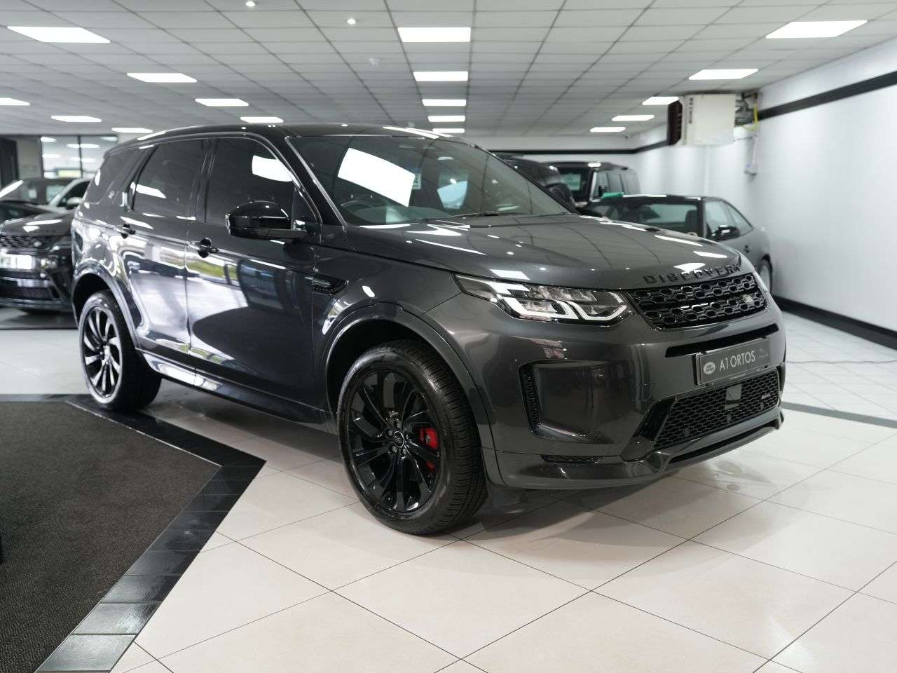 A 2022 LAND ROVER DISCOVERY SPORT 2.0 D200 MHEV Urban Edition SUV 5dr Diesel Auto 4WD Euro 6 (s/s) (204 ps) O A 2022 LAND ROVER DISCOVERY SPORT 2.0 D200 MHEV Urban Edition SUV 5dr Diesel Auto 4WD Euro 6 (s/s) (204 ps) O