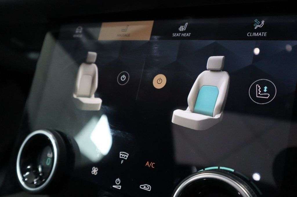 2022 LAND ROVER RANGE ROVER VELAR 2022 LAND ROVER RANGE ROVER VELAR