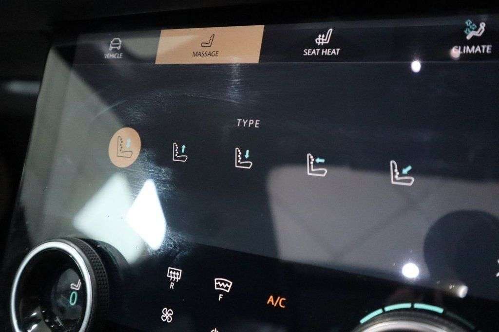 2022 LAND ROVER RANGE ROVER VELAR 2022 LAND ROVER RANGE ROVER VELAR