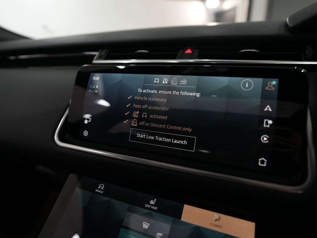 2023 LAND ROVER RANGE ROVER VELAR 2023 LAND ROVER RANGE ROVER VELAR