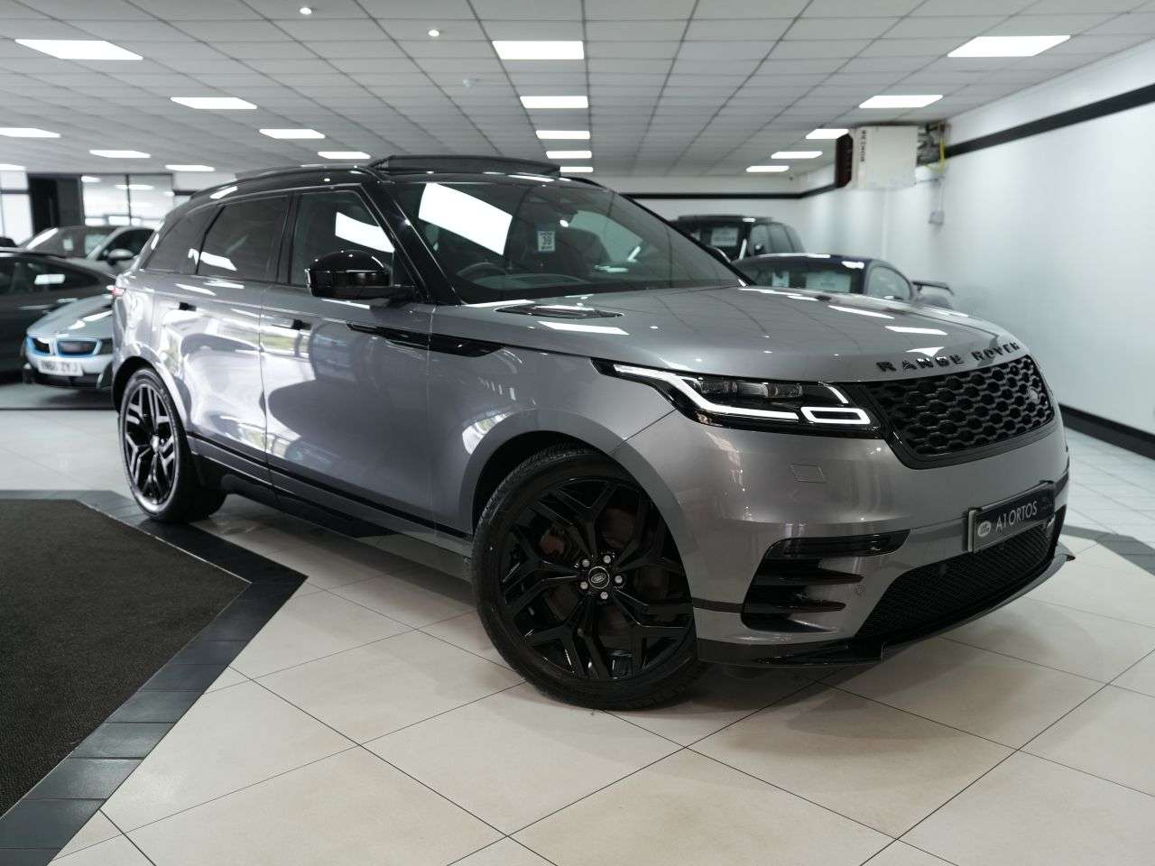 2023 LAND ROVER RANGE ROVER VELAR 2023 LAND ROVER RANGE ROVER VELAR