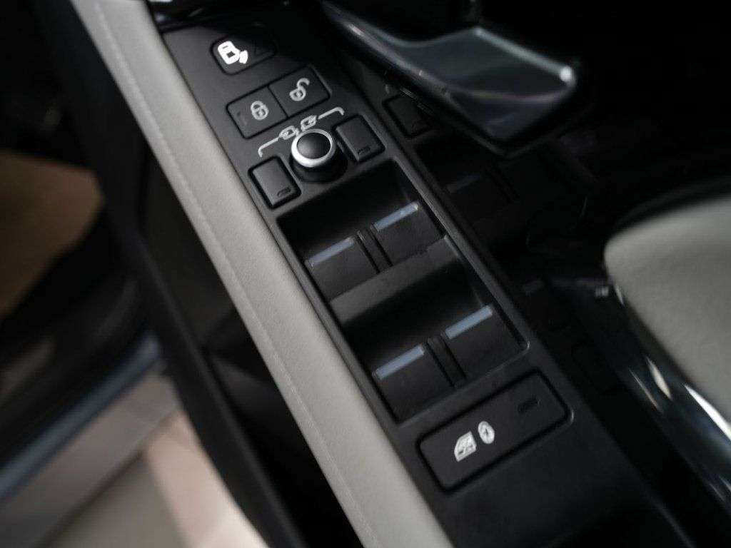 2022 LAND ROVER RANGE ROVER EVOQUE 2022 LAND ROVER RANGE ROVER EVOQUE