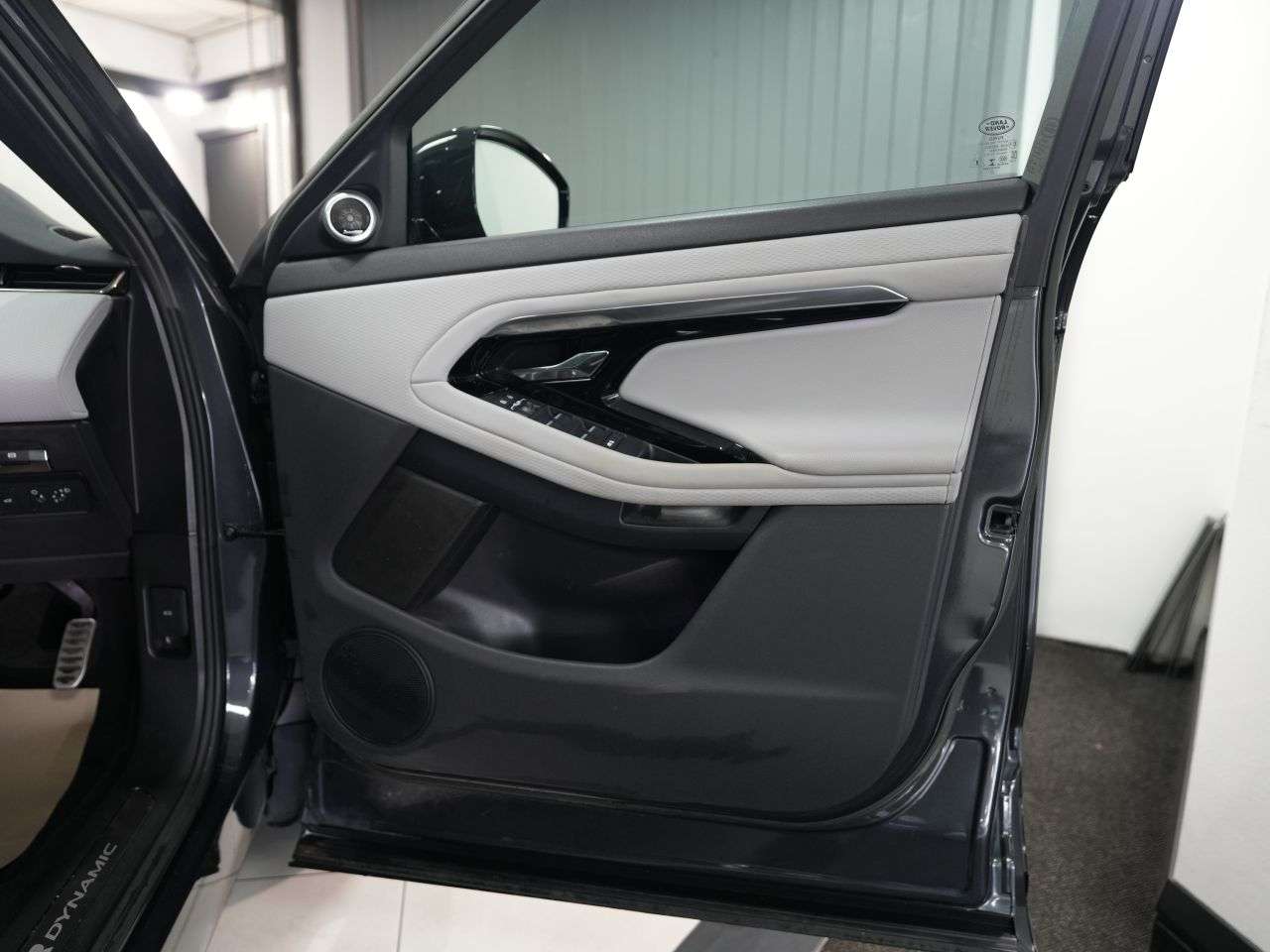 2022 LAND ROVER RANGE ROVER EVOQUE 2022 LAND ROVER RANGE ROVER EVOQUE