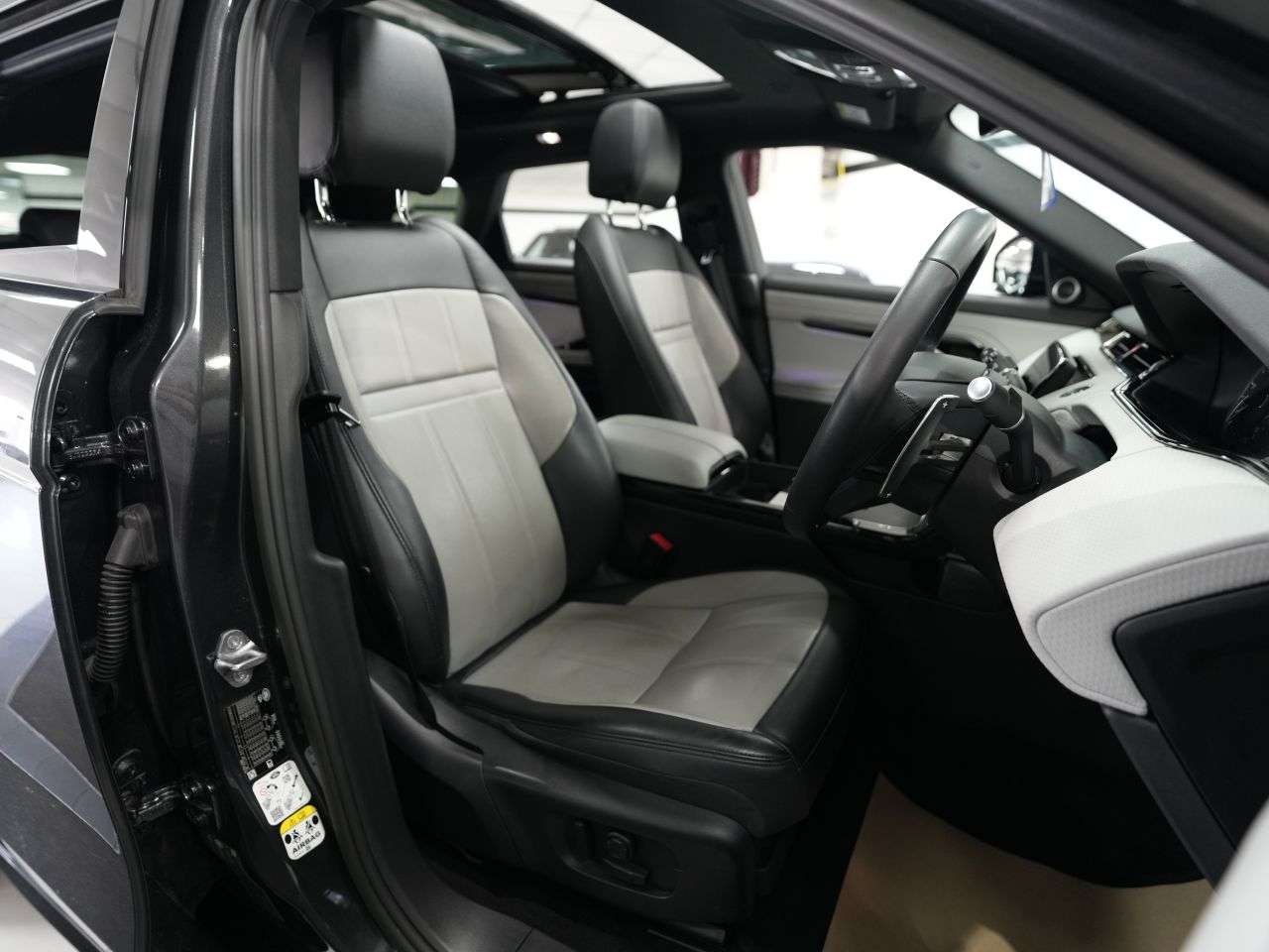2022 LAND ROVER RANGE ROVER EVOQUE 2022 LAND ROVER RANGE ROVER EVOQUE